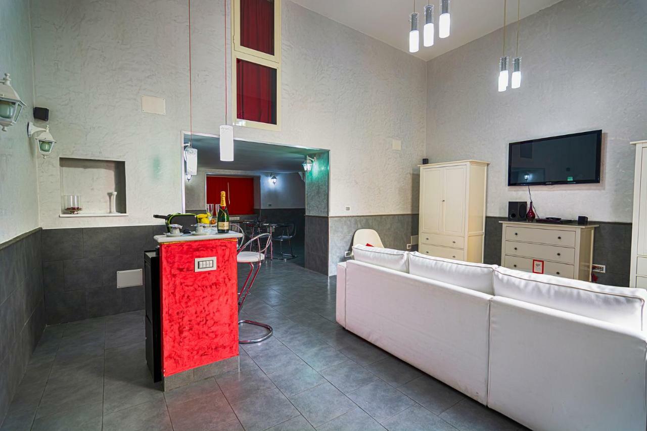 Suite Apartments Angioini เนเปิลส์ ภายนอก รูปภาพ